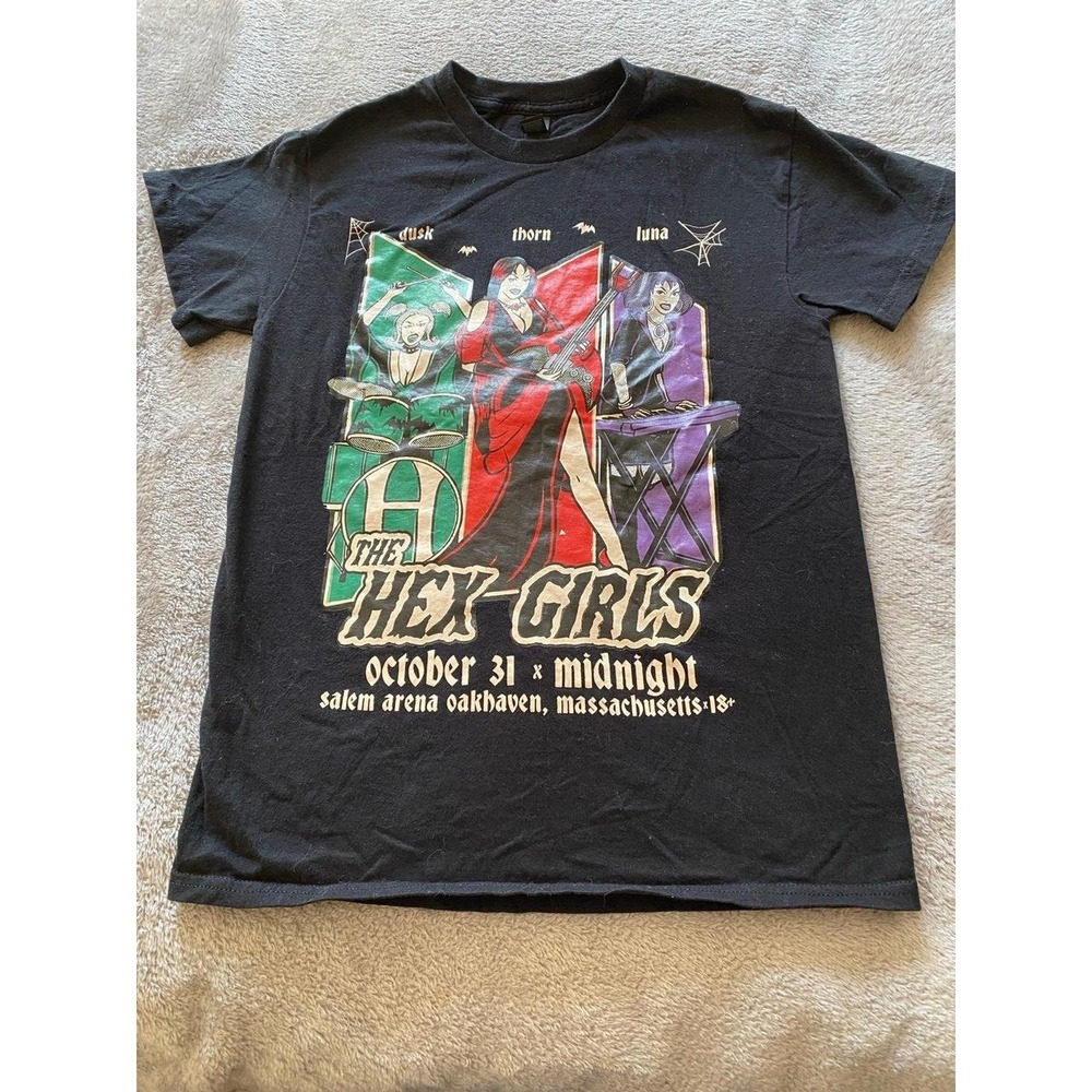 The Hex Girls Geaphic Tee Shirt Salem Massachusetts Small s64